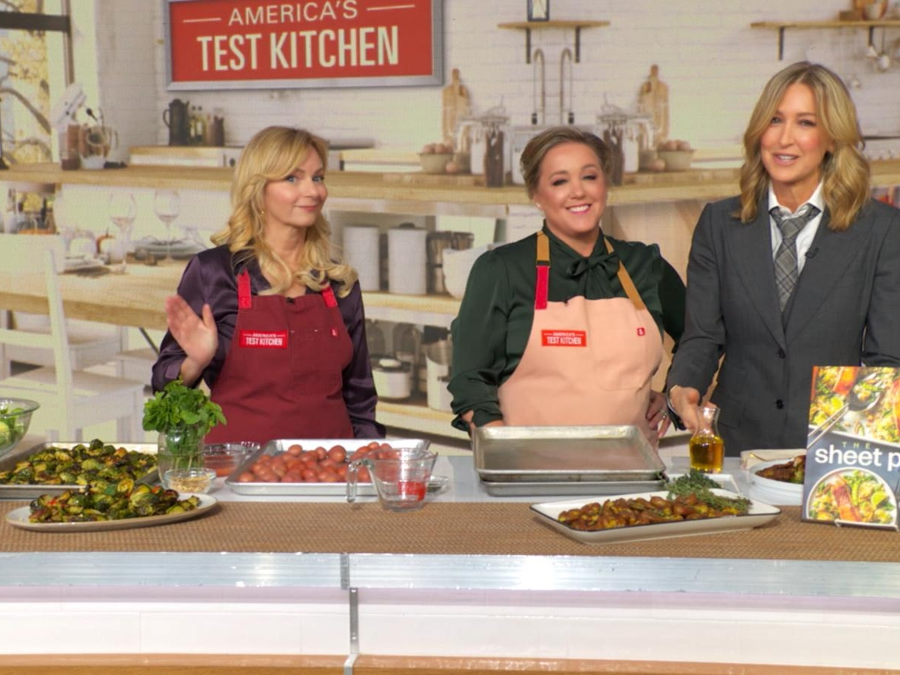洋画・外国映画 America's Test Kitchen BESTBAKINGRECIPES Video 'America's Test Kitchen' helps prep for Thanksgiving - ABC News