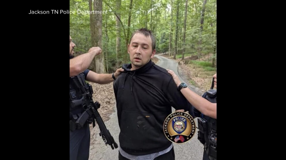 Video Suspect accused of killing family of 4 in Tennessee captured ...