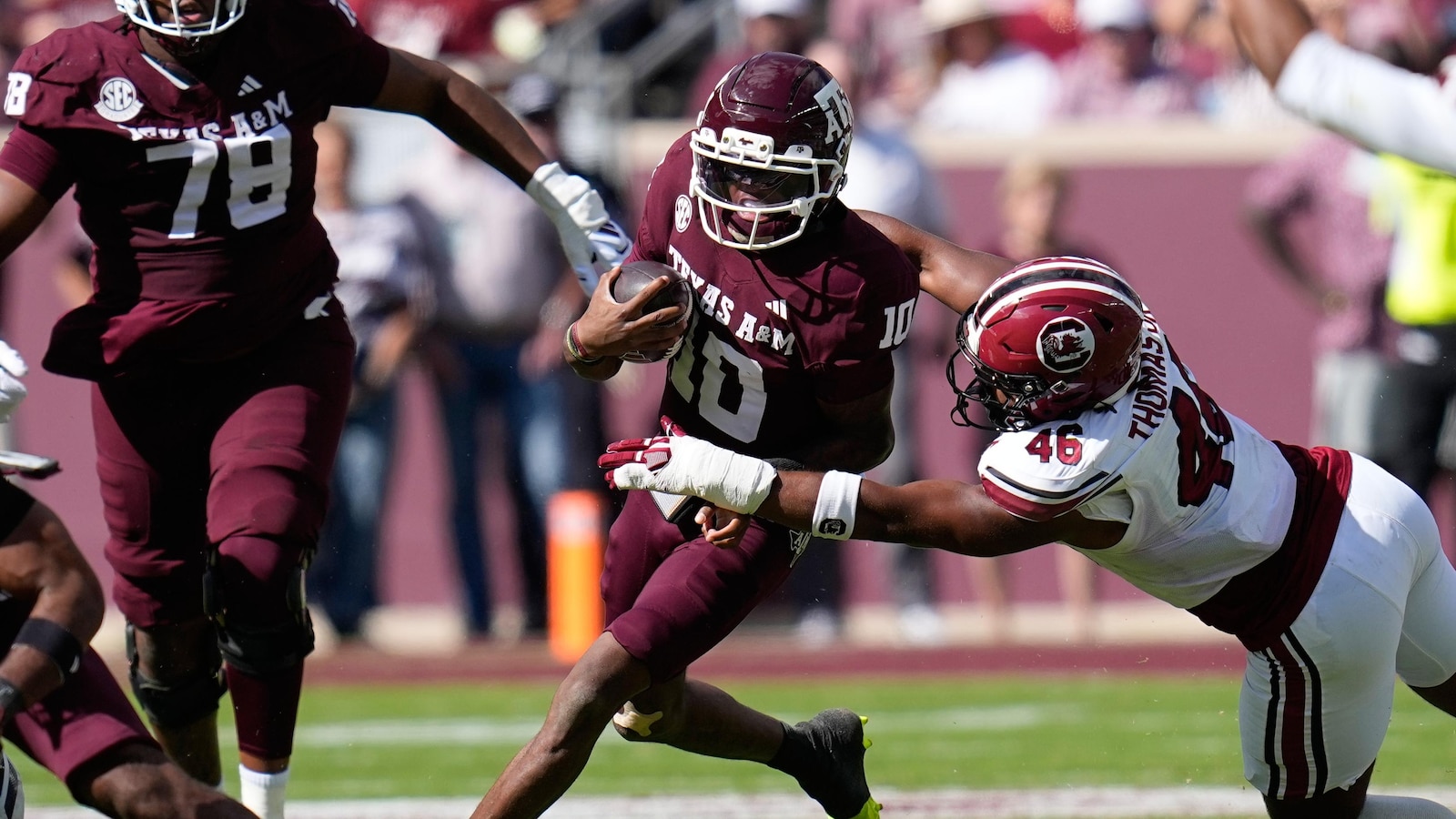 No. 3 Texas A&M pulls off biggest comeback in school history to beat South Carolina 31-30