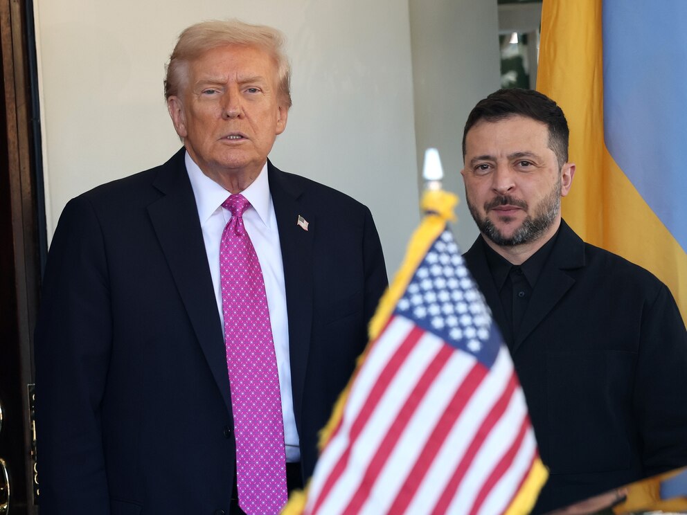 PHOTO: Trump Meets With Ukrainian President Zelensky At The White House