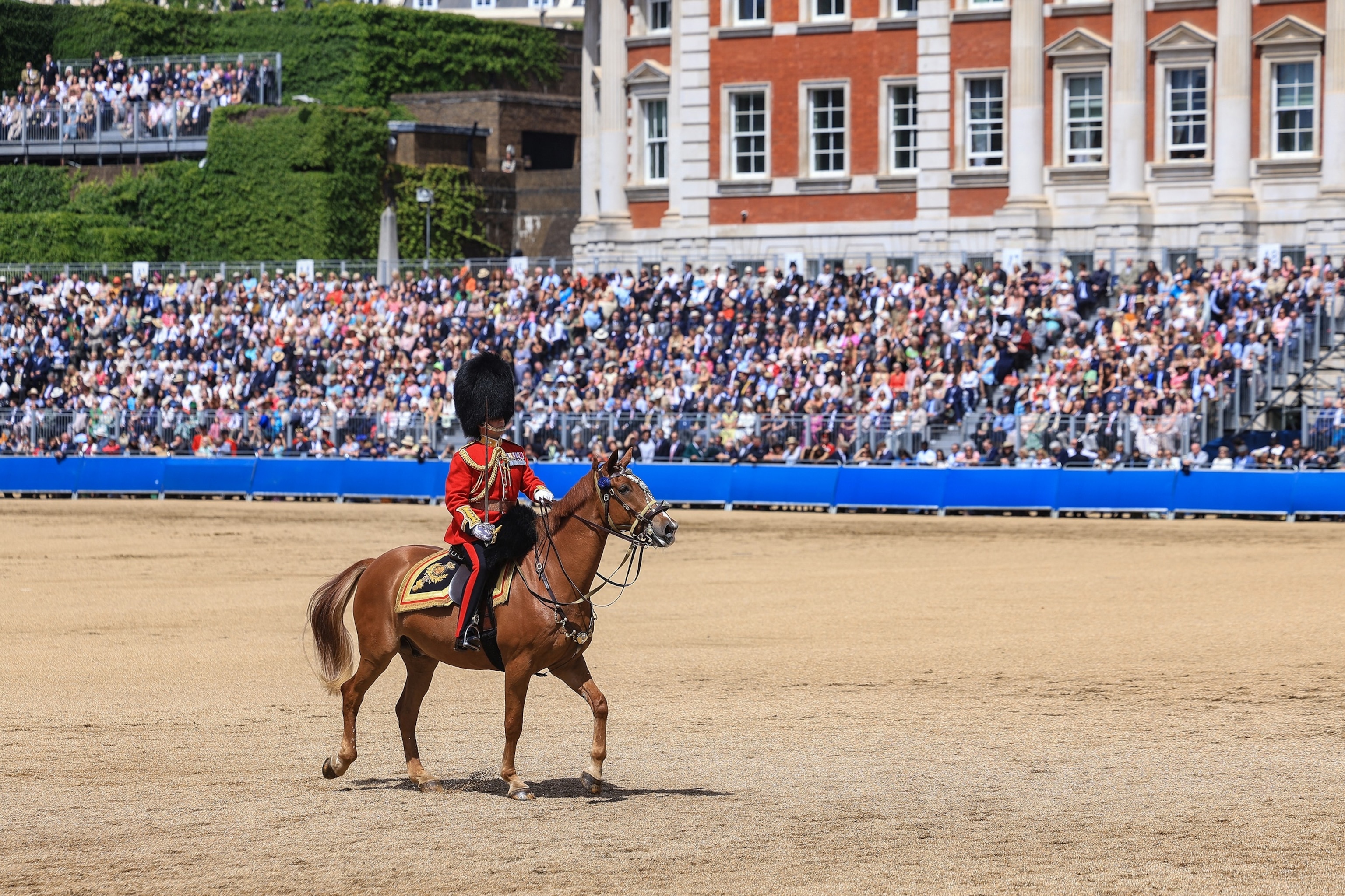 PHOTO: BRITAIN-ROYALS-TROOPING