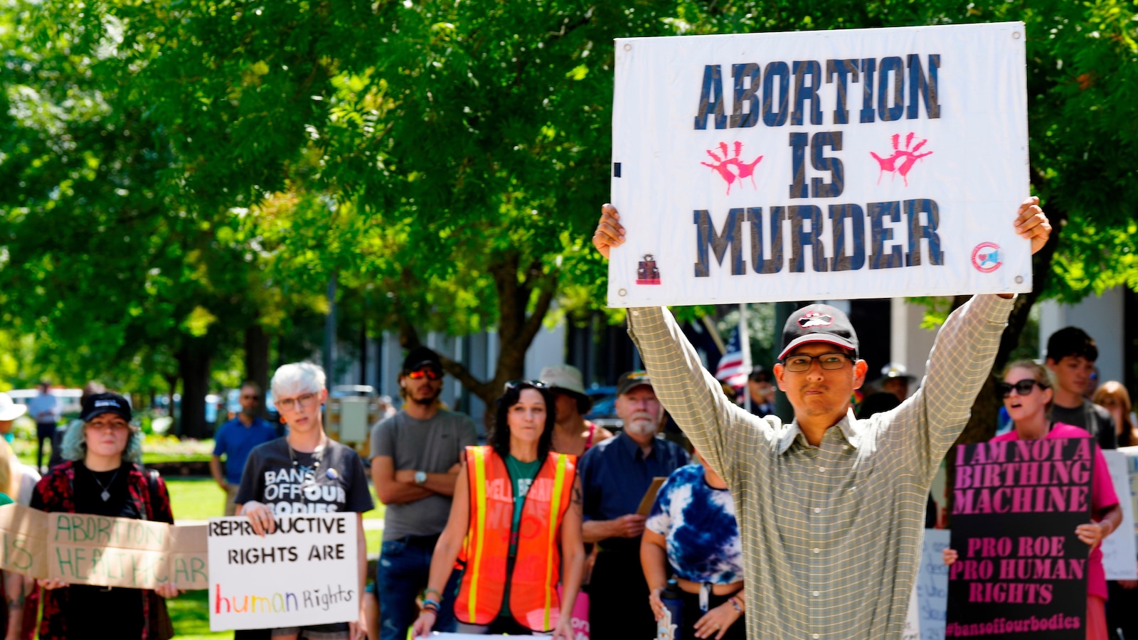 Group of South Carolina lawmakers look at the most restrictive abortion bill