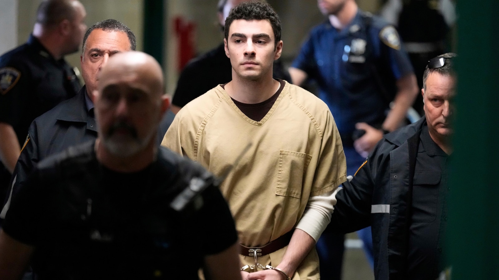 Prosecutors say no harm was done by social media posts about assassination of UnitedHealthcare CEO