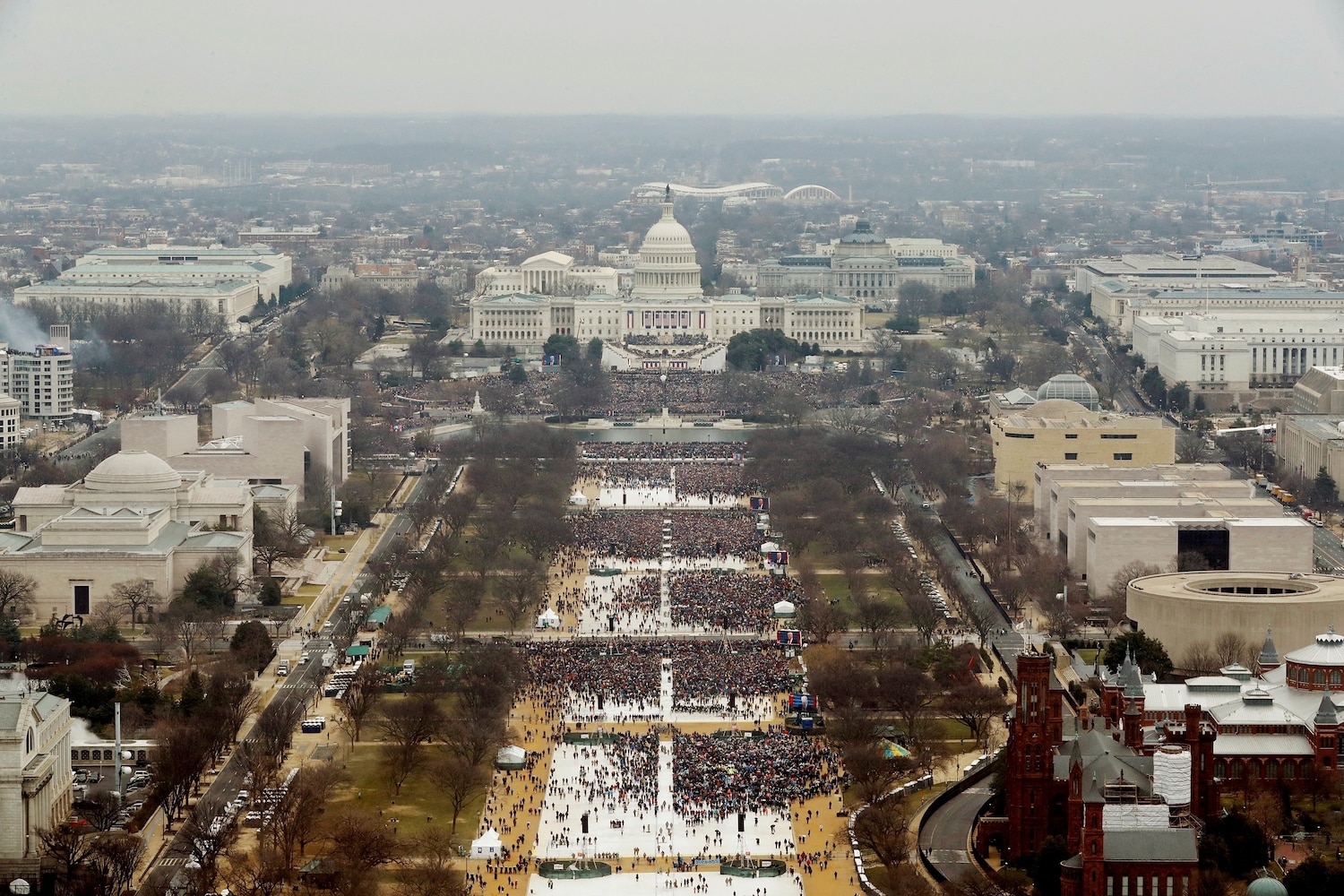 trump-inauguration-1-rt-bb-250114_173686
