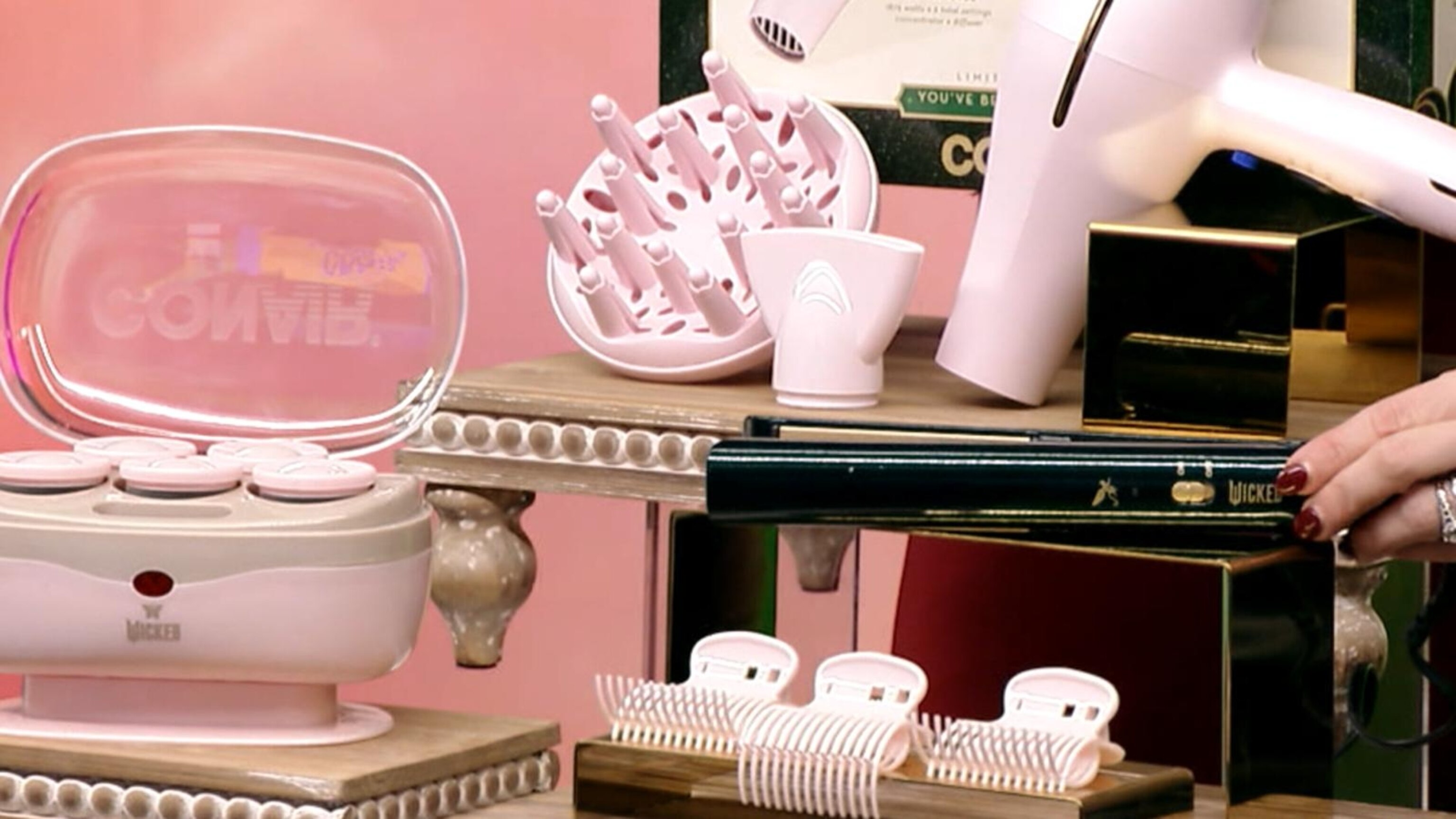 Wicked ALDO Outstandiful ビジュー バレッタ 2点セット Wicked ALDO