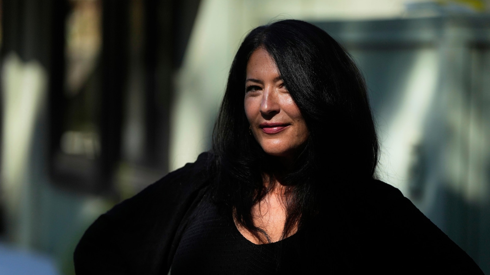 Former poet laureate Ada Limón says artists must band together during ‘dangerous times’