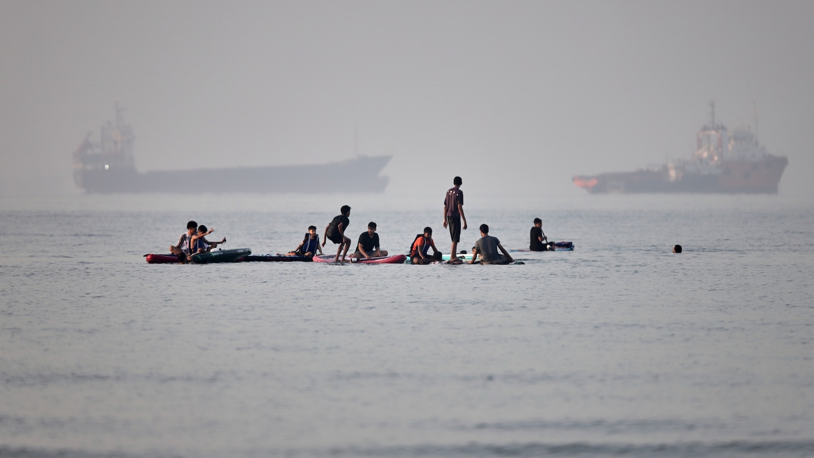  Air raid sirens in Bahrain as Iranian missiles and drones head for Gulf neighbors