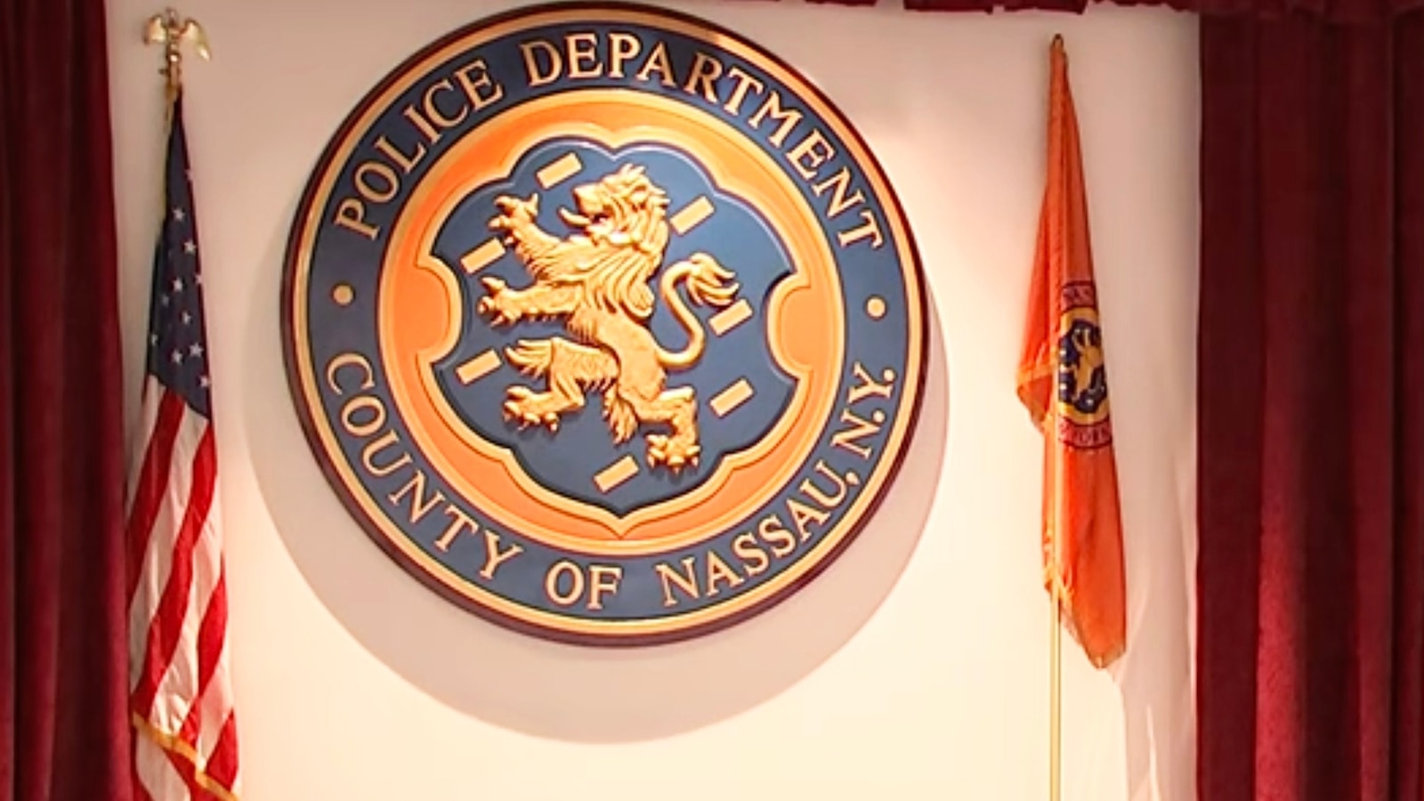 Man arrested for killing Wendy's co-worker, roommate in fatal stabbings on Long Island: Police