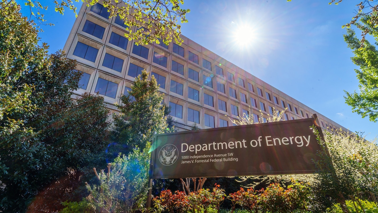 Dozens of scientists push back on 'fundamentally flawed' Department of Energy climate report