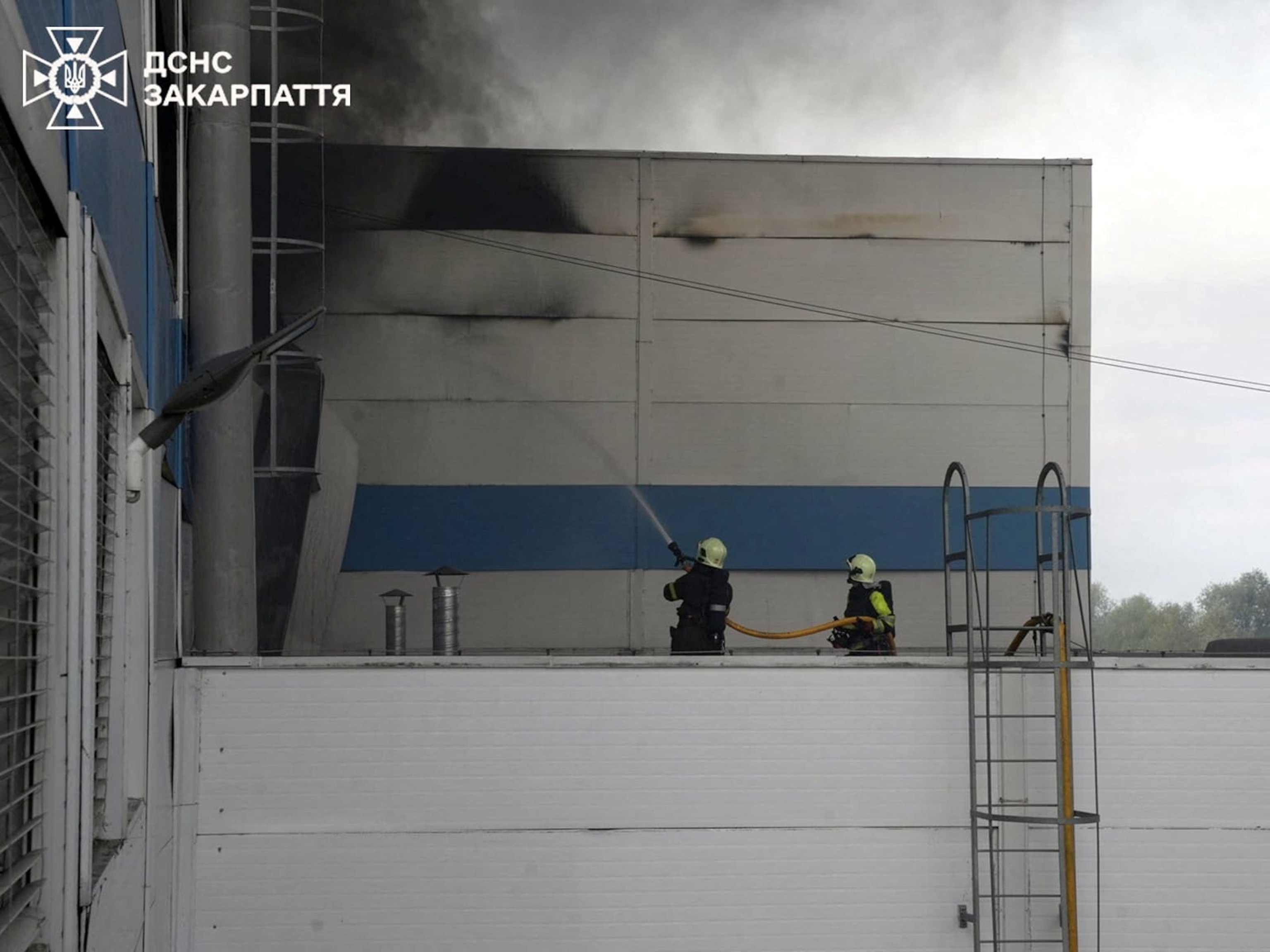 Ukraine factory fire DB