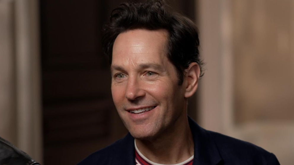 Video Paul Rudd stars as a wedding singer seeking fame in 'Power Ballad' with Nick Jonas