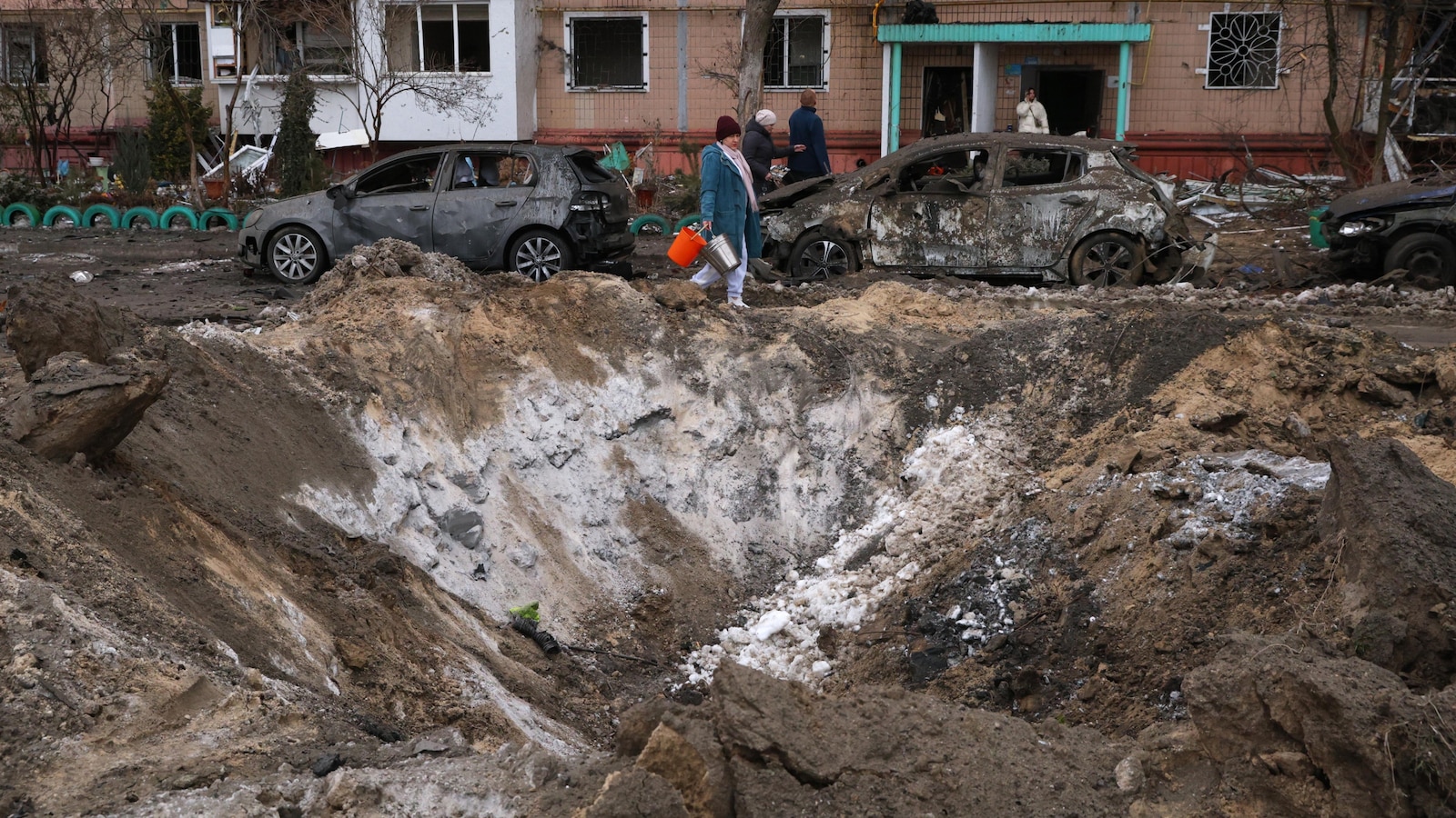 Нов доклад предупреждава, че общите военни жертви във войната на Русия срещу Украйна може скоро да достигнат 2 милиона
