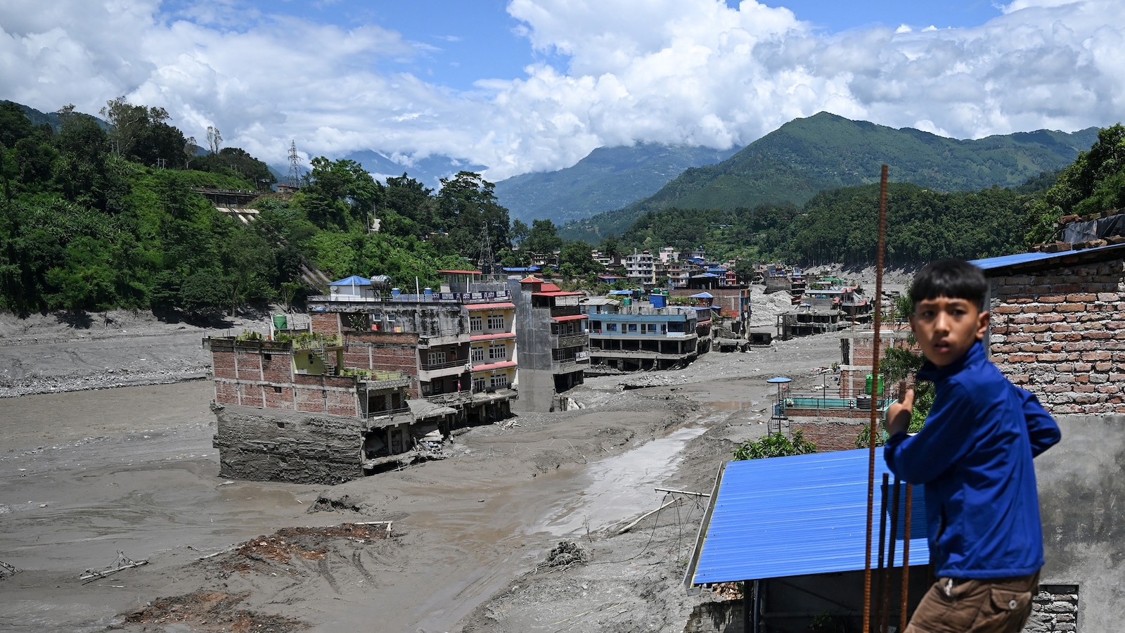 Thumbnail for Hundreds dead as nearly 1,000 remain missing in massive Nepal-Tibet flood