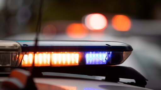 18岁少年沉湖身亡，同伴不救反灭证！两人落网，家属怒追真相