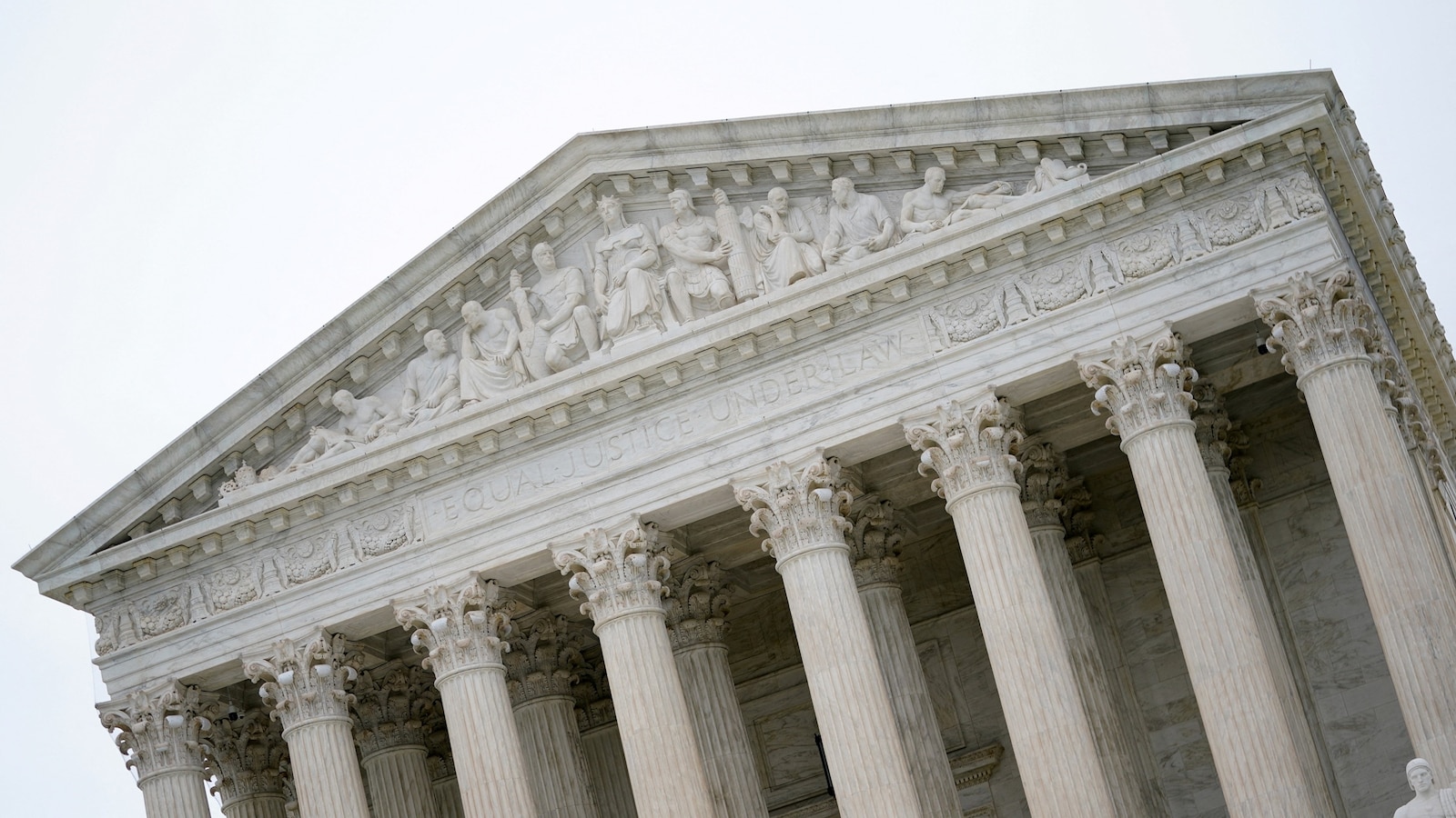 Supreme Court limits Voting Rights Act