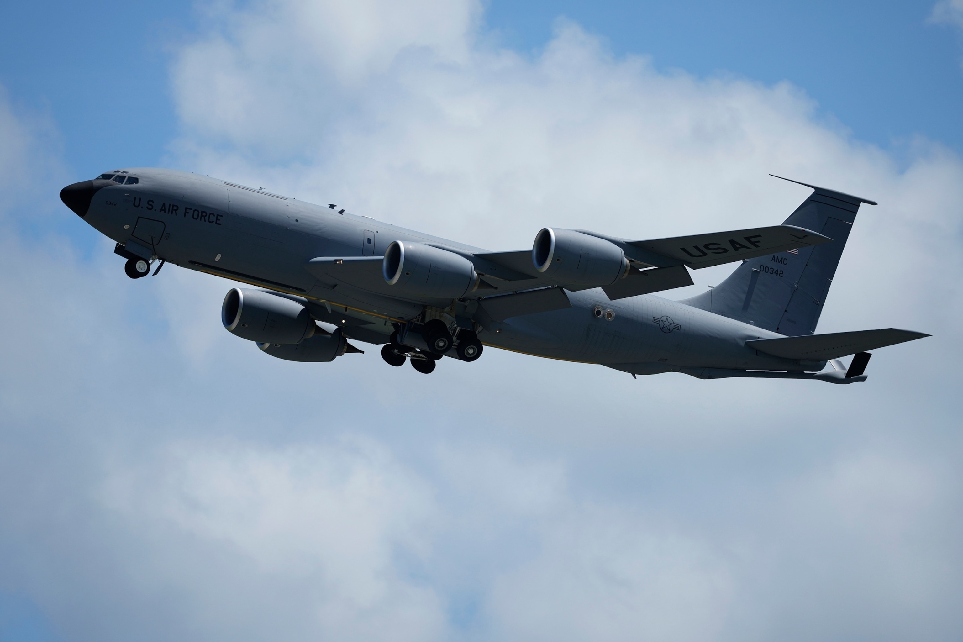 PHOTO: Iran-US-Plane-Down