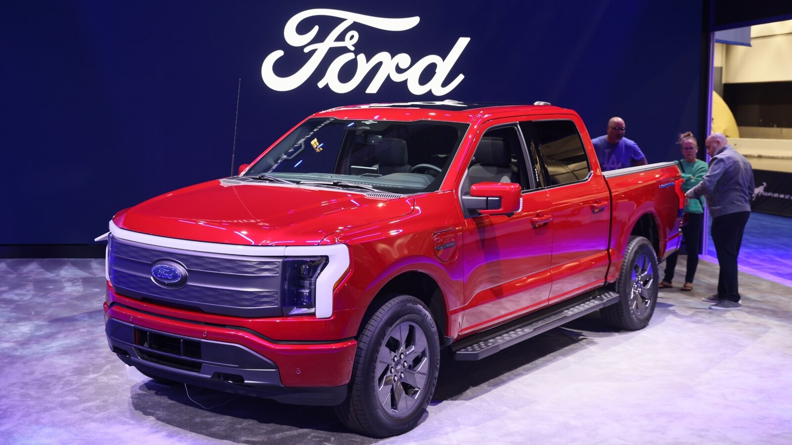 Electric vehicles are a 'huge manufacturing and jobs win' for America: Energy secretary