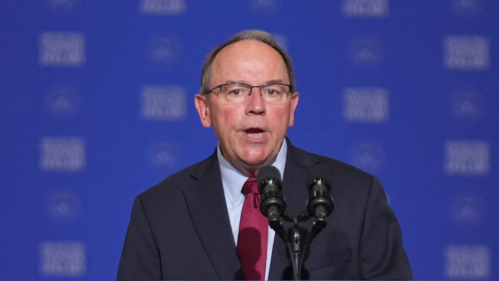  GOP congressman from Wisconsin swims to safety after plane makes emergency landing in a lake