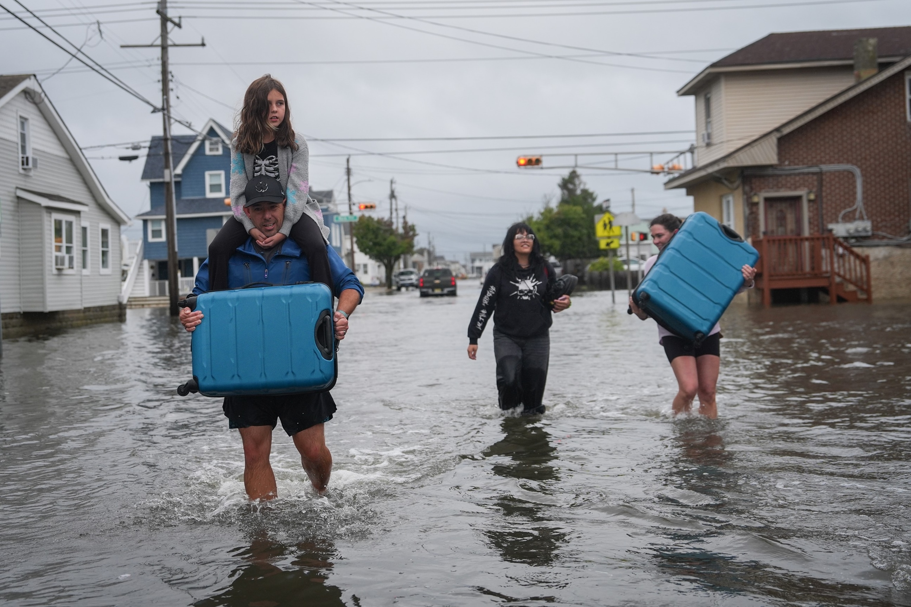 PHOTO: Rare September Nor'Easter Brings High Winds, Rough Surf And Flooding To Northeast