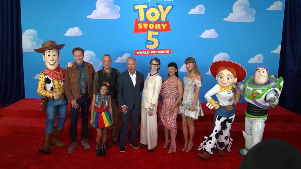 WATCH: 1st reactions for 'Toy Story 5' released