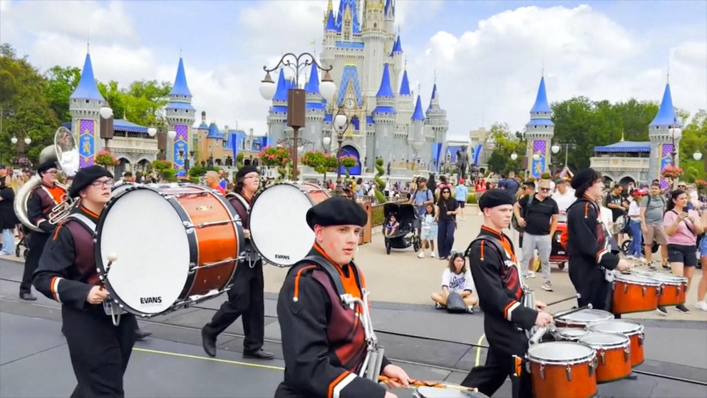 WATCH:  Show goes on for marching band whose instruments were stolen