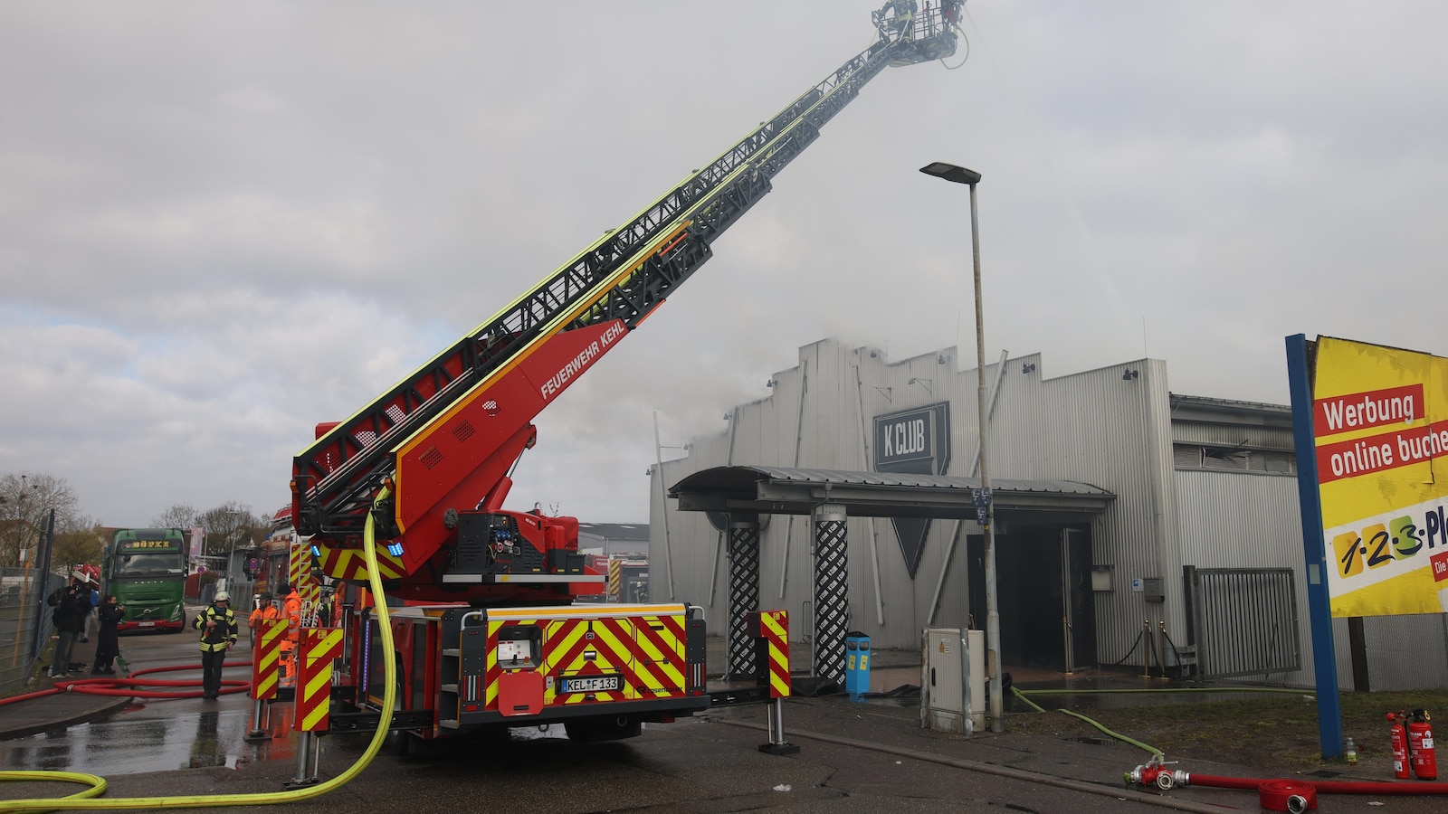 Hundreds of revellers flee after fire breaks out at a dance club in Germany