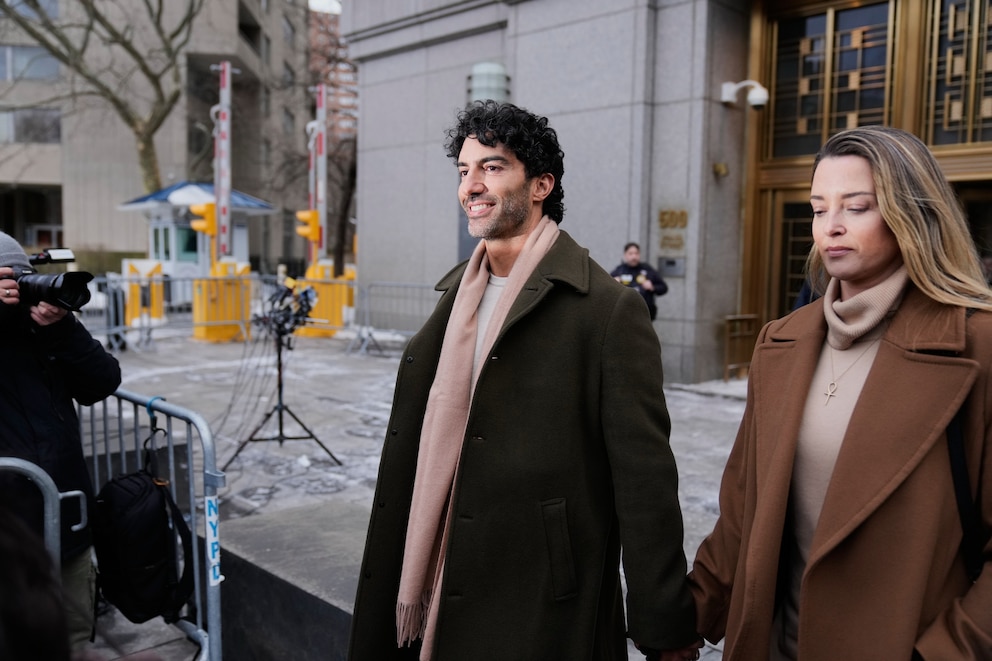 PHOTO: Justin Baldoni