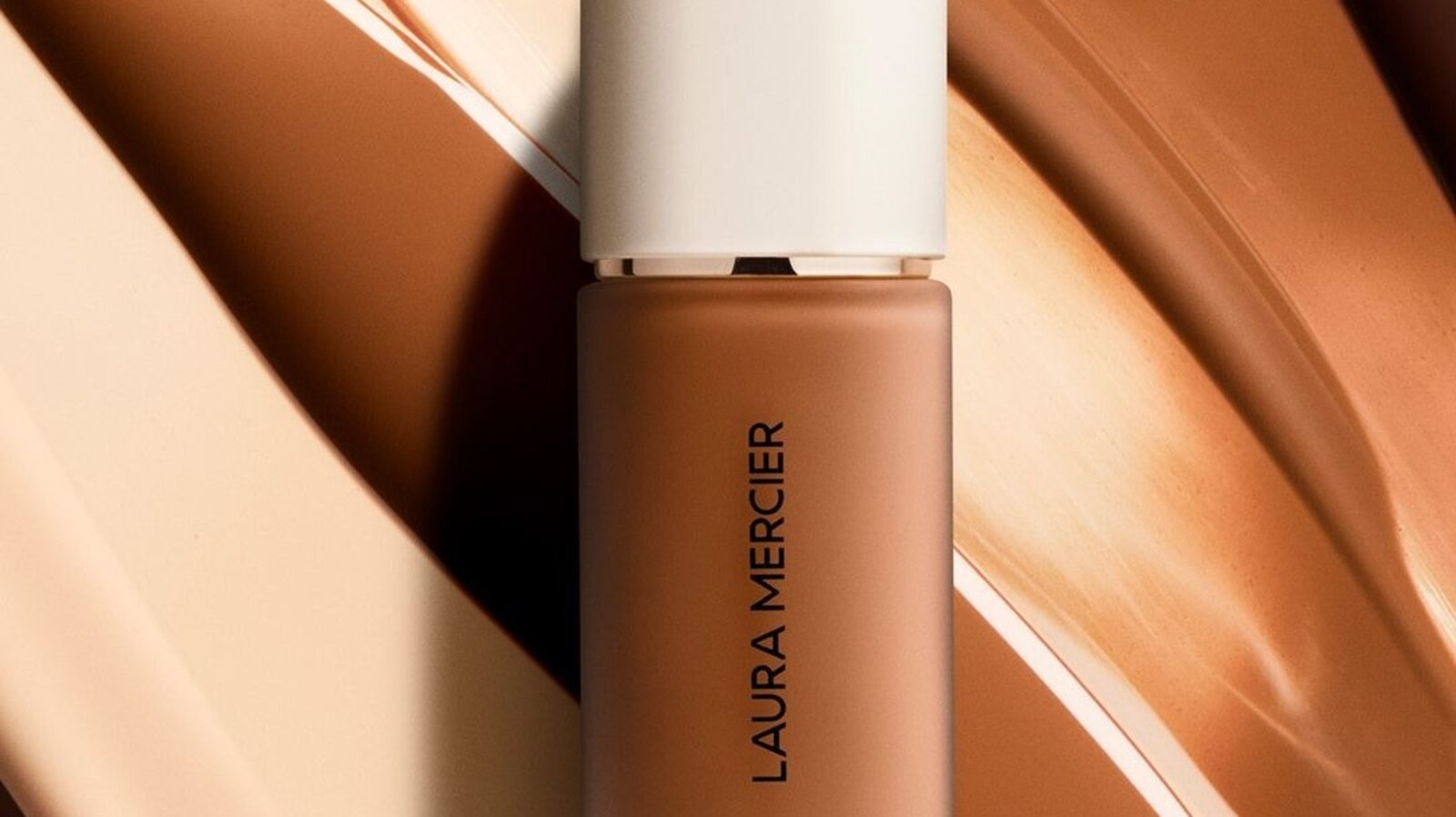 Laura Mercier Real Flawless Weightless Perfecting Foundation.