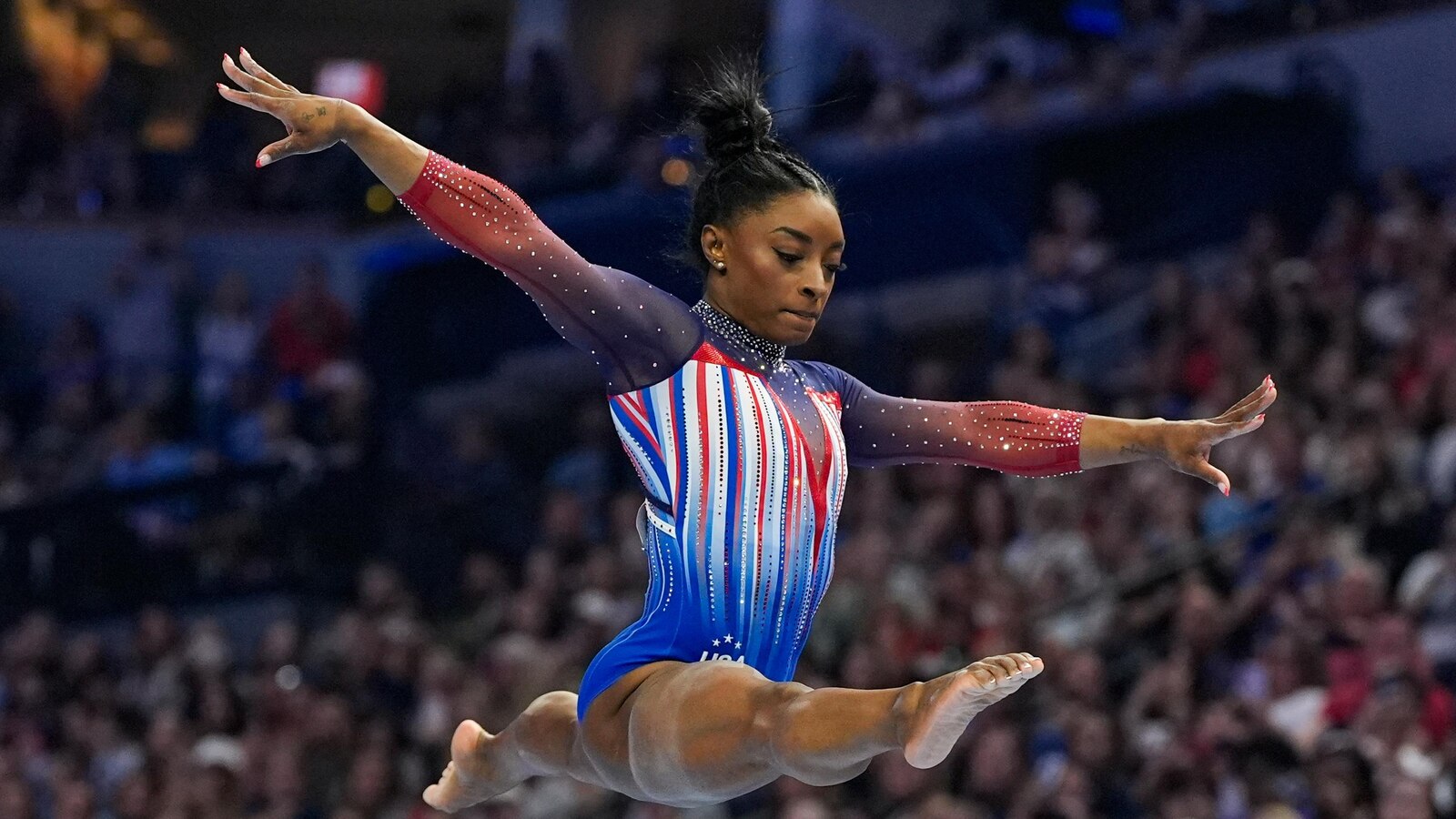  Simone Biles secures third trip to the Olympics after breezing to victory at U.S. trials