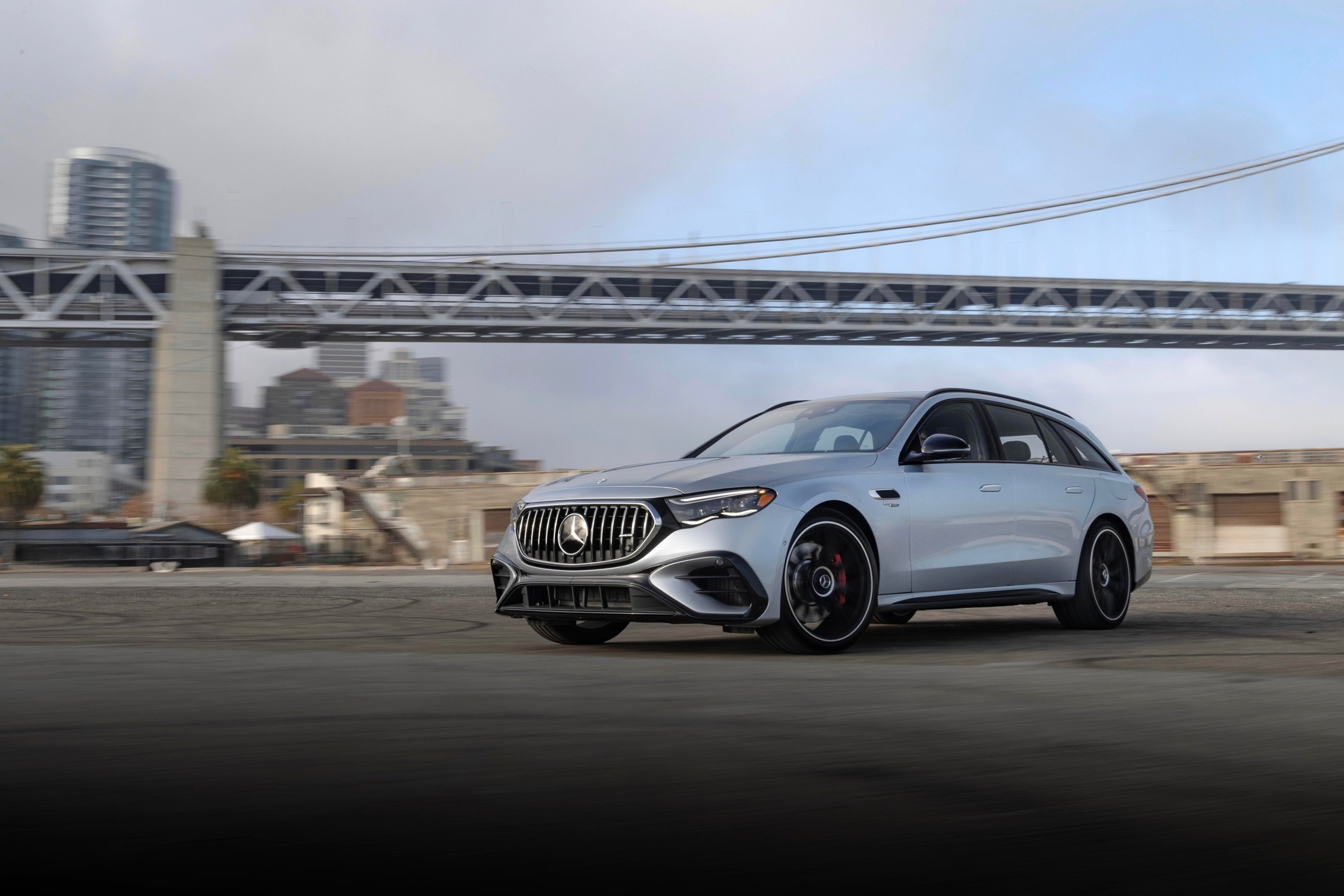 Mercedes-Benz's AMG E 53 Hybrid wagon combines cutting-edge plug-in hybrid technology with a turbo inline-6 engine.