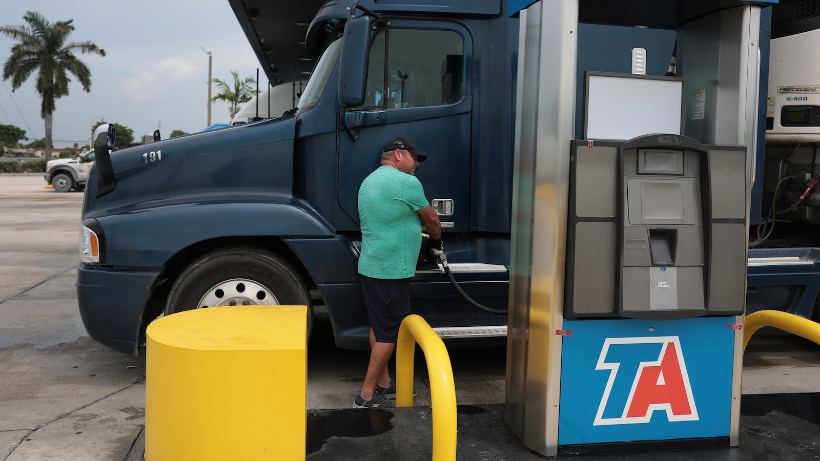 President Trump has issued an executive order that makes a specific kind of tax-exempt diesel fuel reserved for farm and construction equipment available to a broad set of road vehicles in an effort to reduce overall diesel costs.