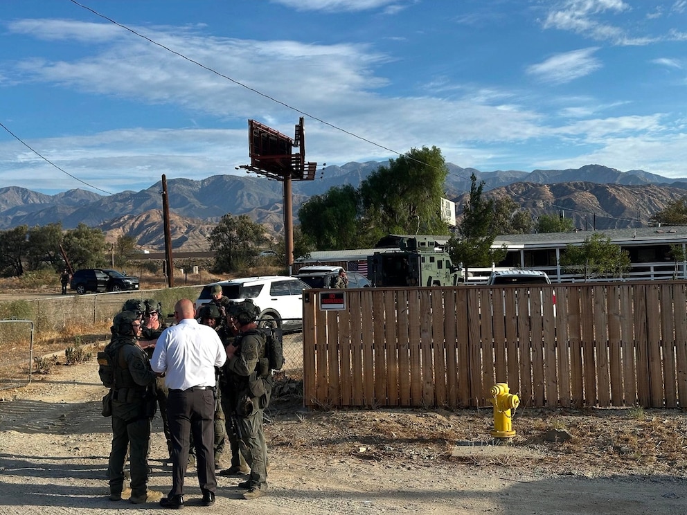 PHOTO: Detectives from the Sheriff’s Homicide Detail and Specialized Enforcement Division arrested Jake and Rebecca Haro at their residence in Cabazon, Calif., on Aug. 22, 2025.