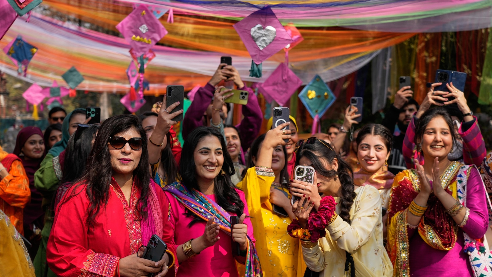 Pakistan's cultural capital erupts in color as Basant festival ends 20-year hiatus