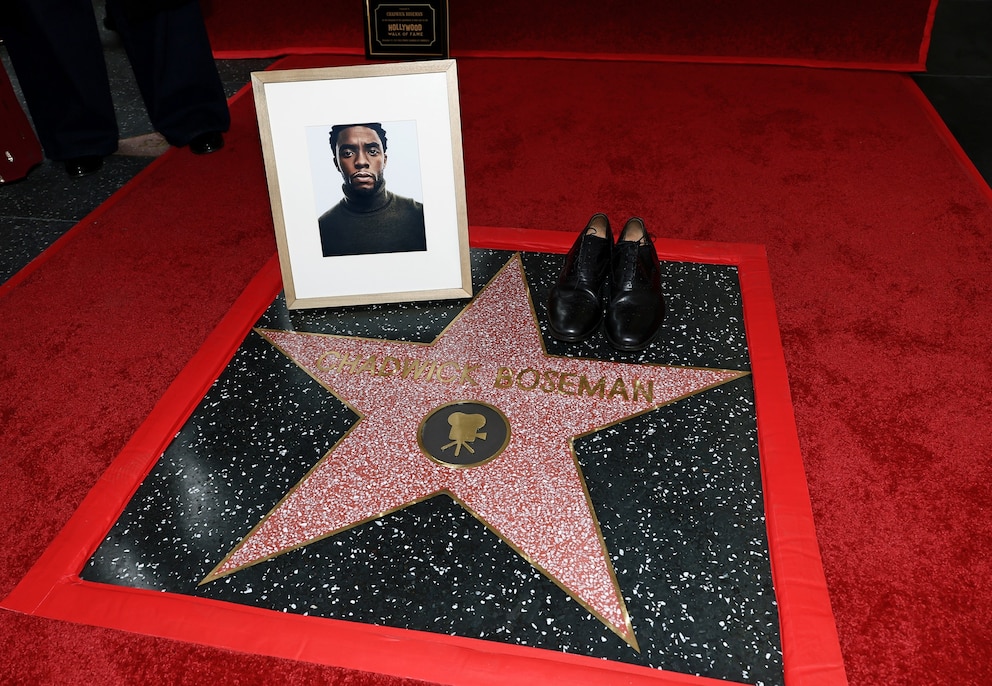 PHOTO: Actor Chadwick Boseman Honored With A Posthumous Star On The Hollywood Walk Of Fame