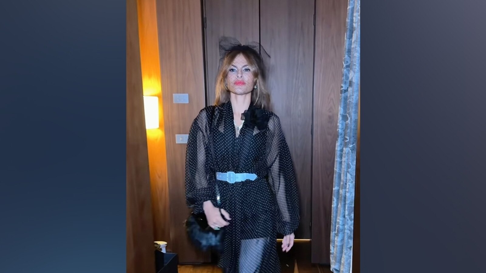 Eva Mendes thanks her 'man' Ryan Gosling for 'holding down the fort ...