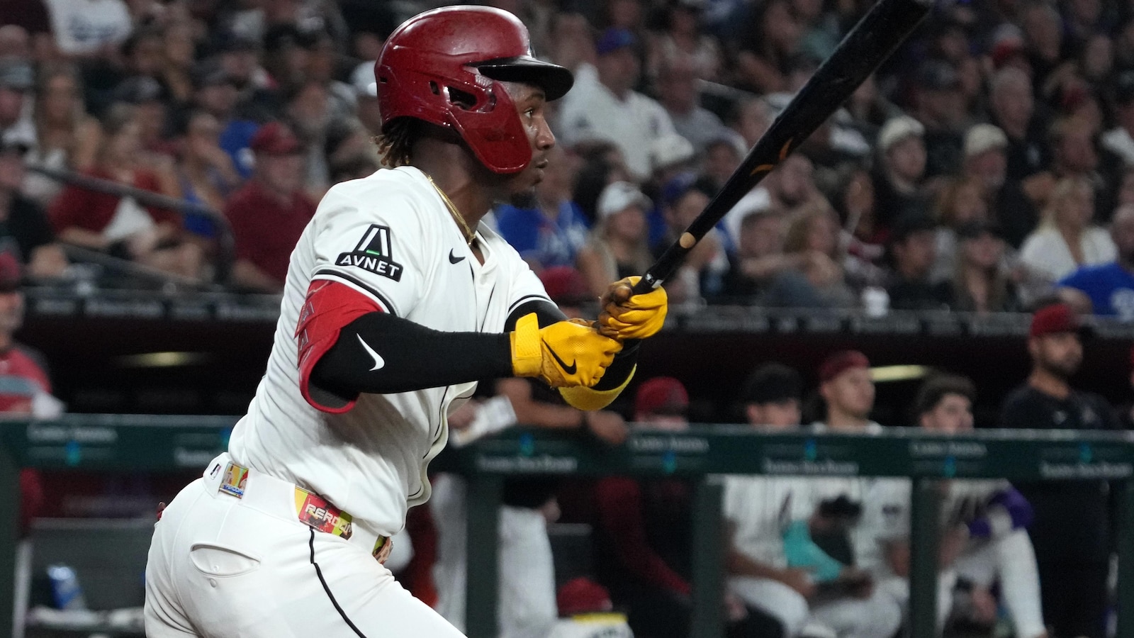 Perdomo hits game-winning single in 9th to keep D-backs in NL wild card race, beating Dodgers 5-4