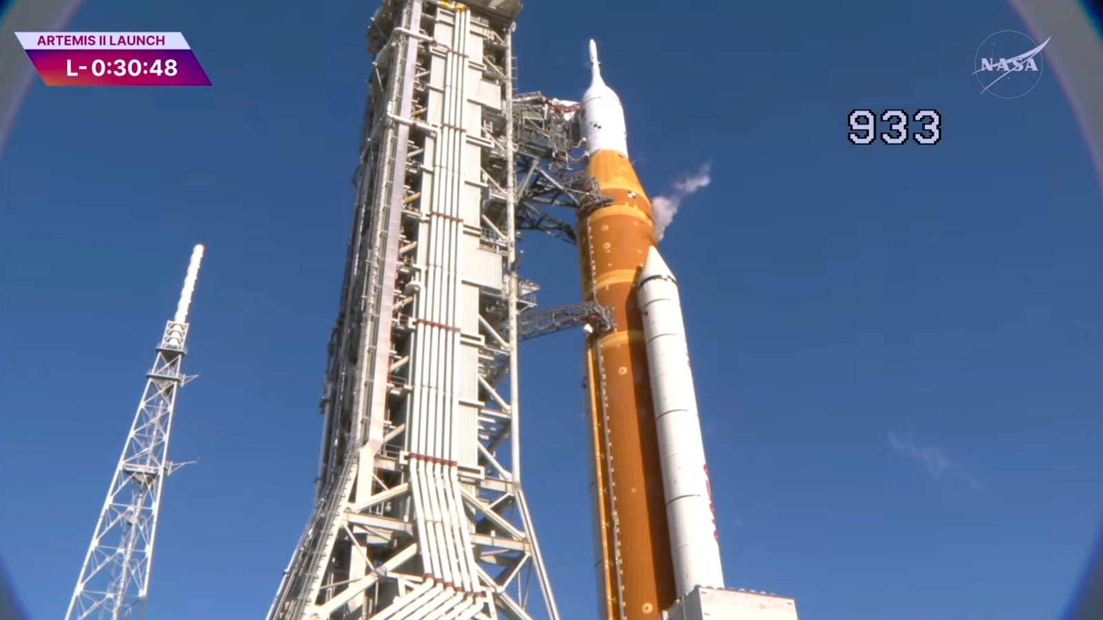 Artemis II live updates: NASA closeout crew departs launch pad