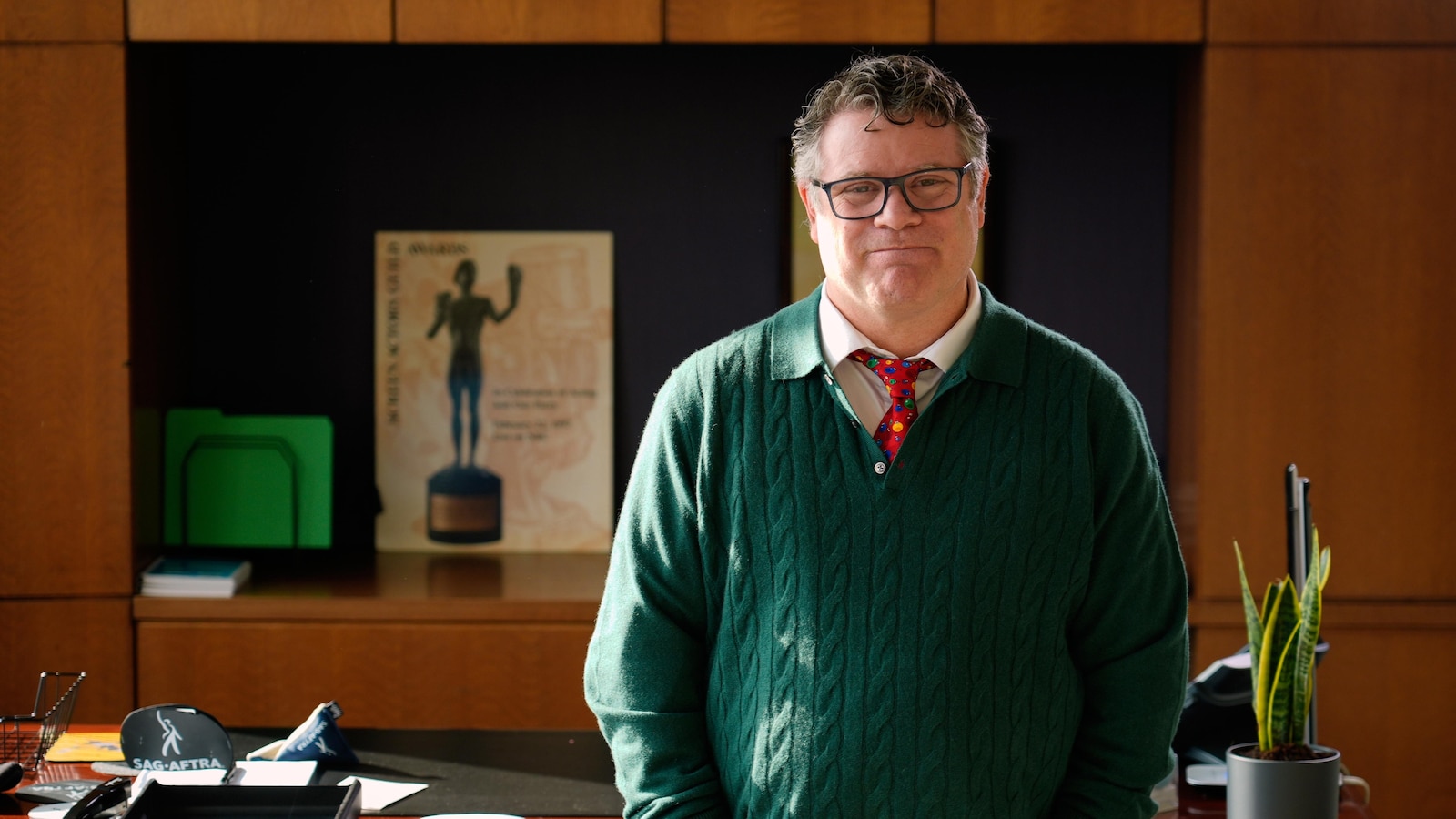 As head of the actors guild, Sean Astin brings a little Rudy, a little Samwise, and a lot of fight