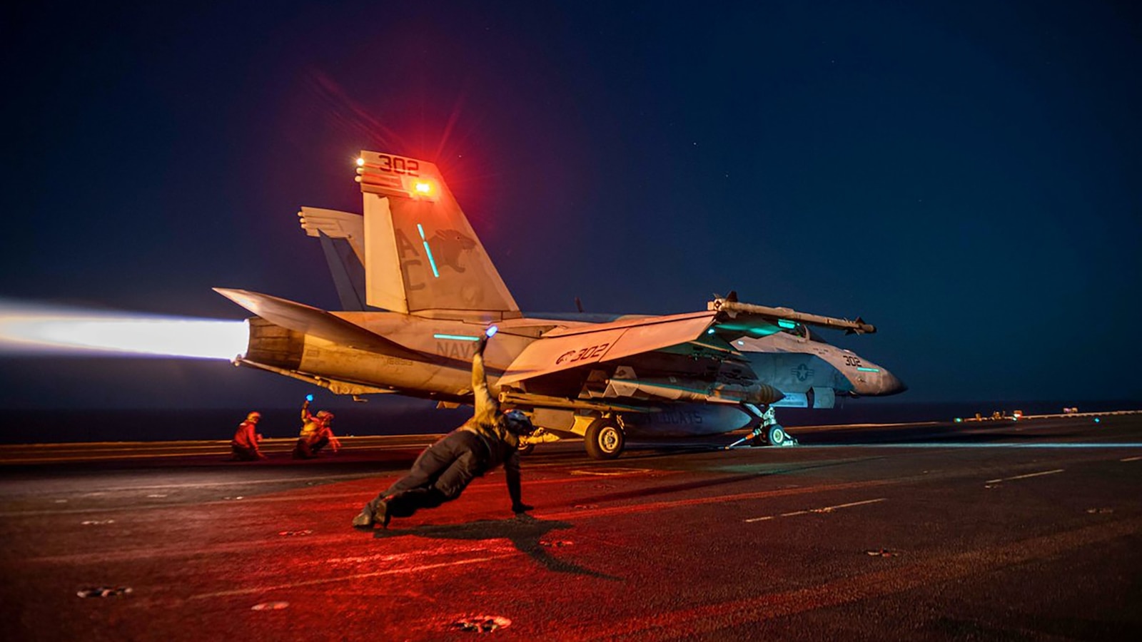 US launches new strikes on Houthi fighters in Yemen amid continued Middle East unrest ABC News US launches new strikes on Houthi fighters in Yemen amid continued Middle East unrest ABC News