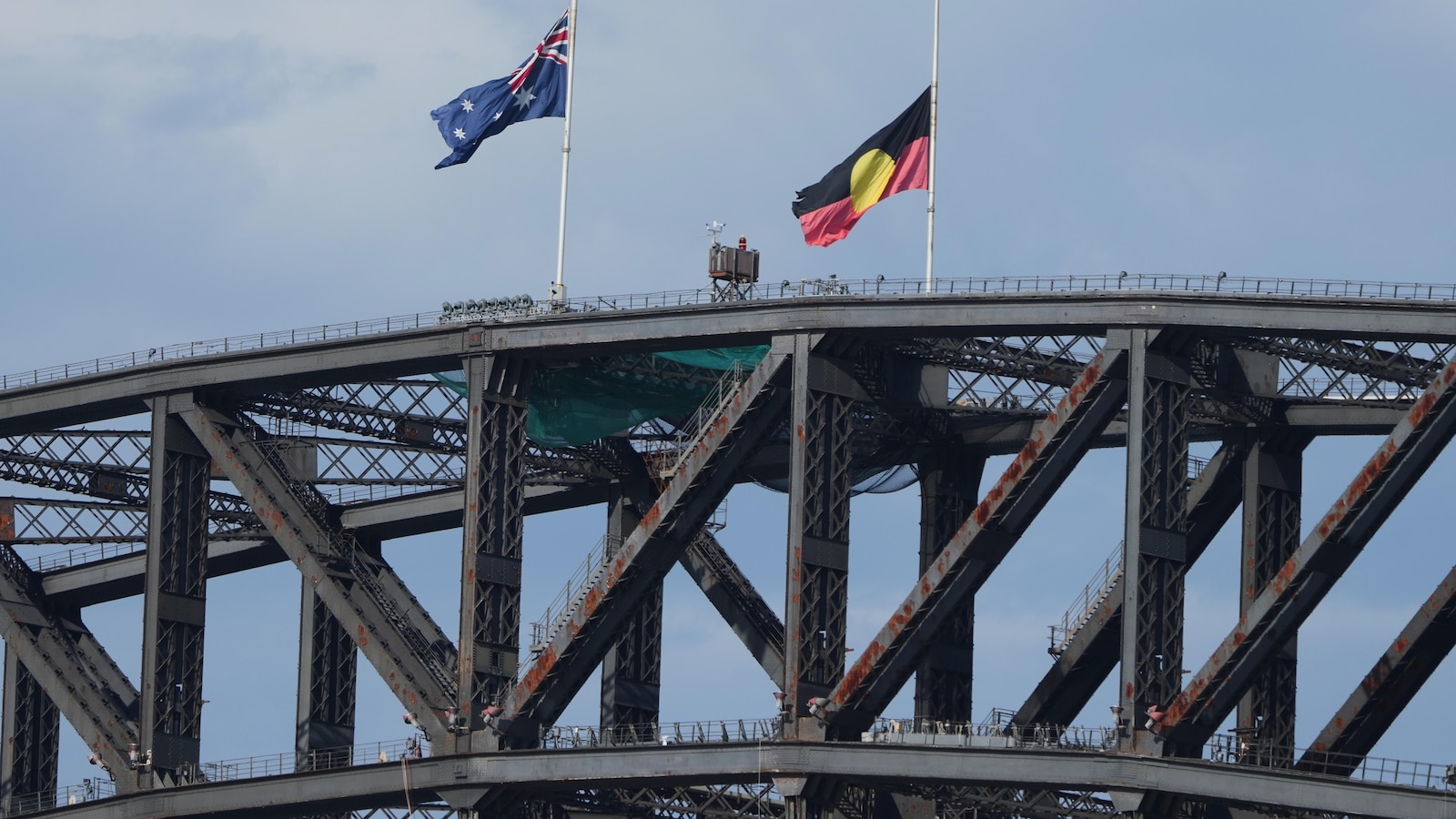 أستراليا تحتفل بيوم التأمل لضحايا إطلاق النار على شاطئ بوندي