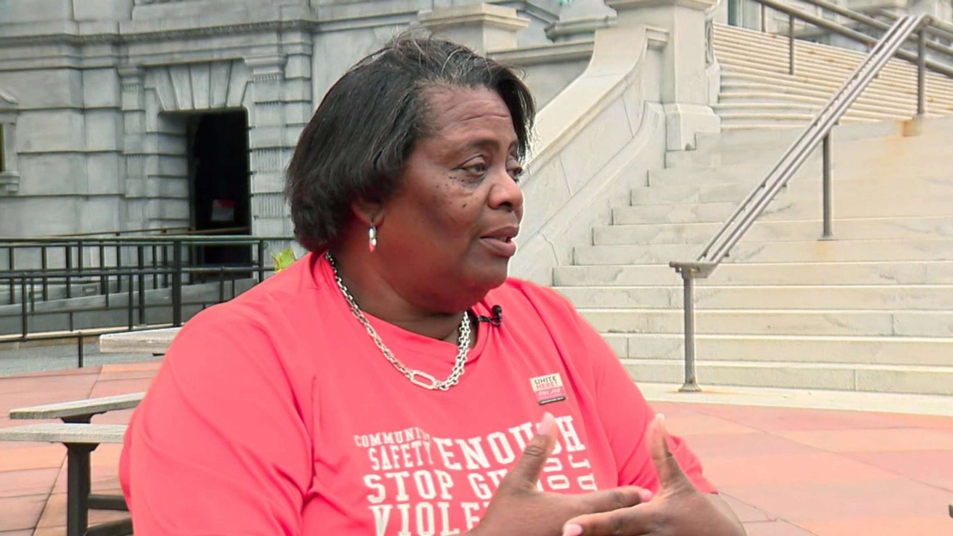 PHOTO: Willie Jo Price has worked in the cafeteria at the Library of Congress for 42 years and told ABC's Rachel Scott a government shutdown would impact her ability to pay her bills on time.