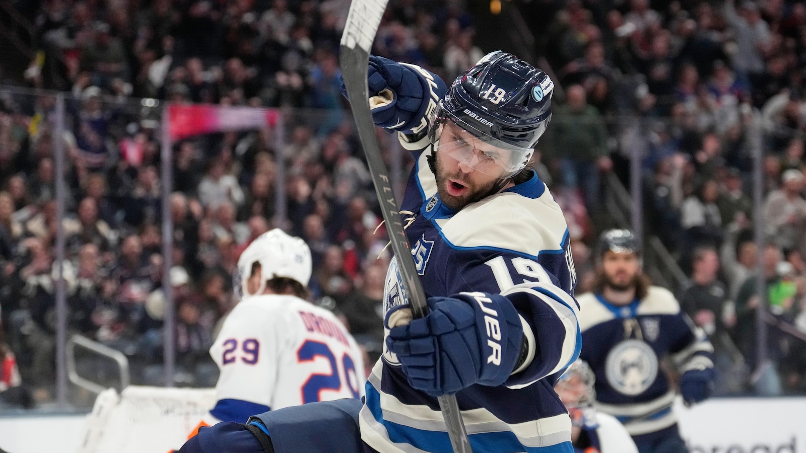 Blue Jackets beat Panthers 4-2 in latest blow to 2-time defending champ ...