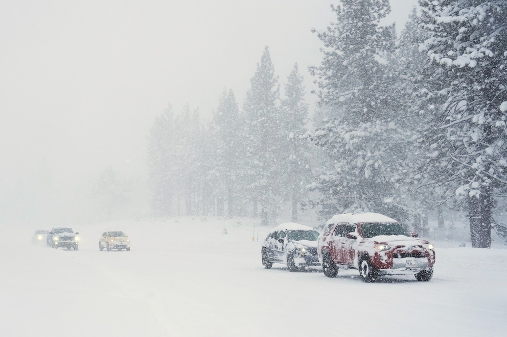 PHOTO: California Avalanche