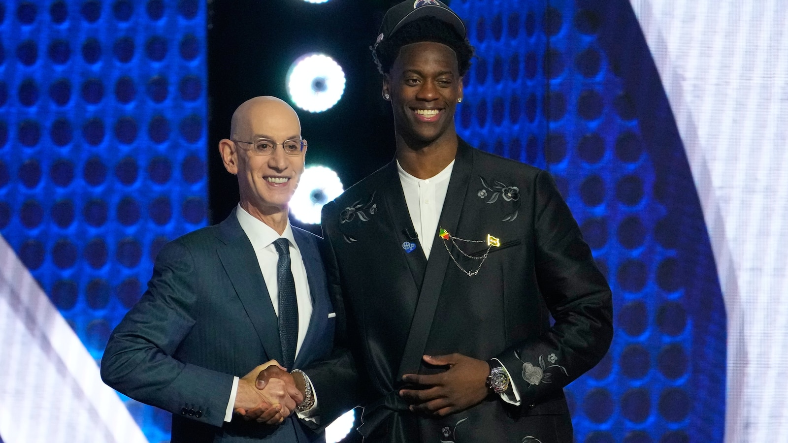 No. 1 pick AJ Dybantsa scores 50 points in first two summer league games but shoots 1 of 11 from three
