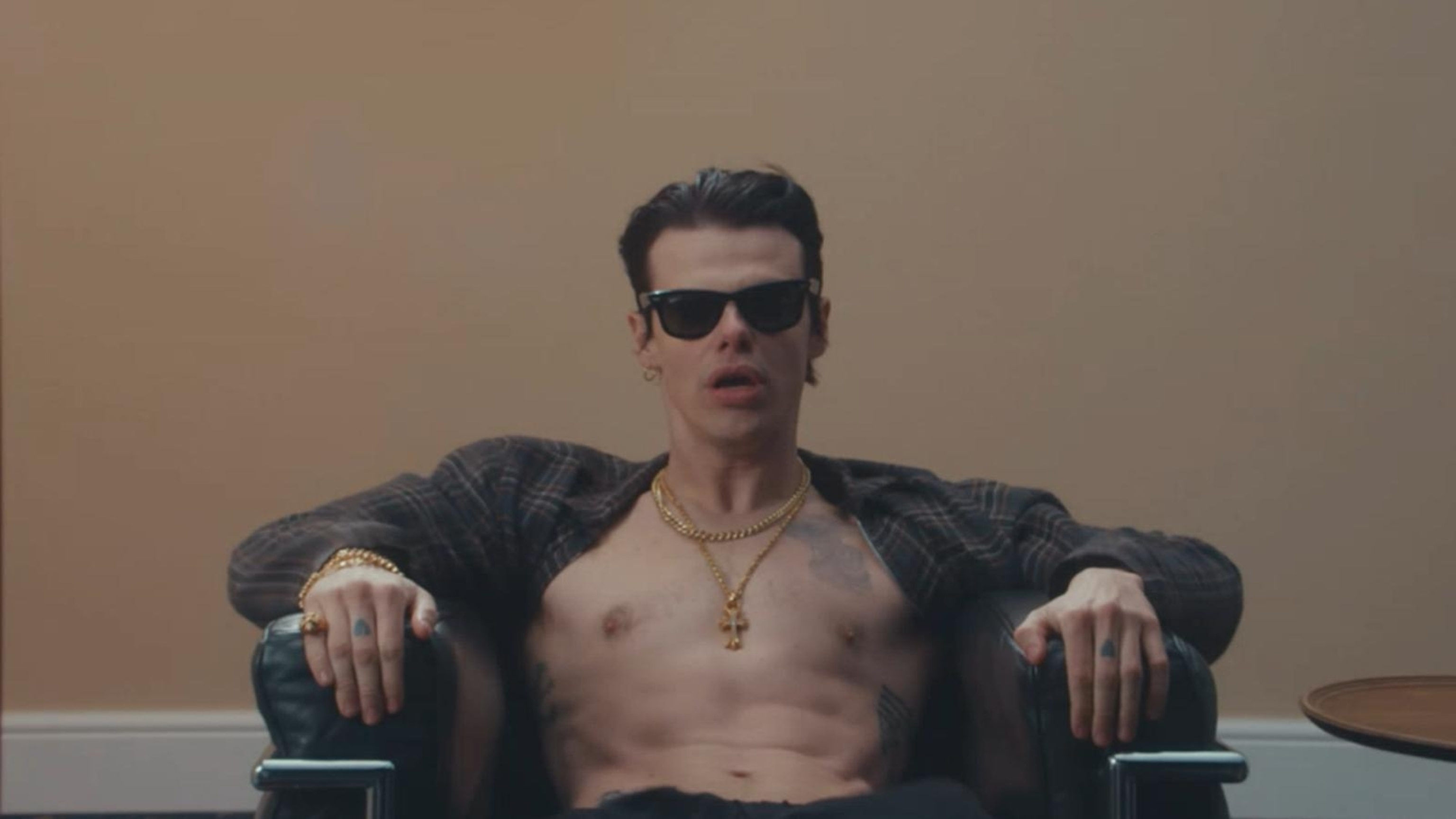 Video Prime Playlist Shuffle: Yungblud on his new album, 'Idols