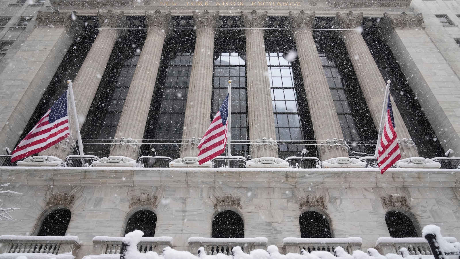 Wall Street futures unchanged before the bell after Nvidia earnings beat expectations