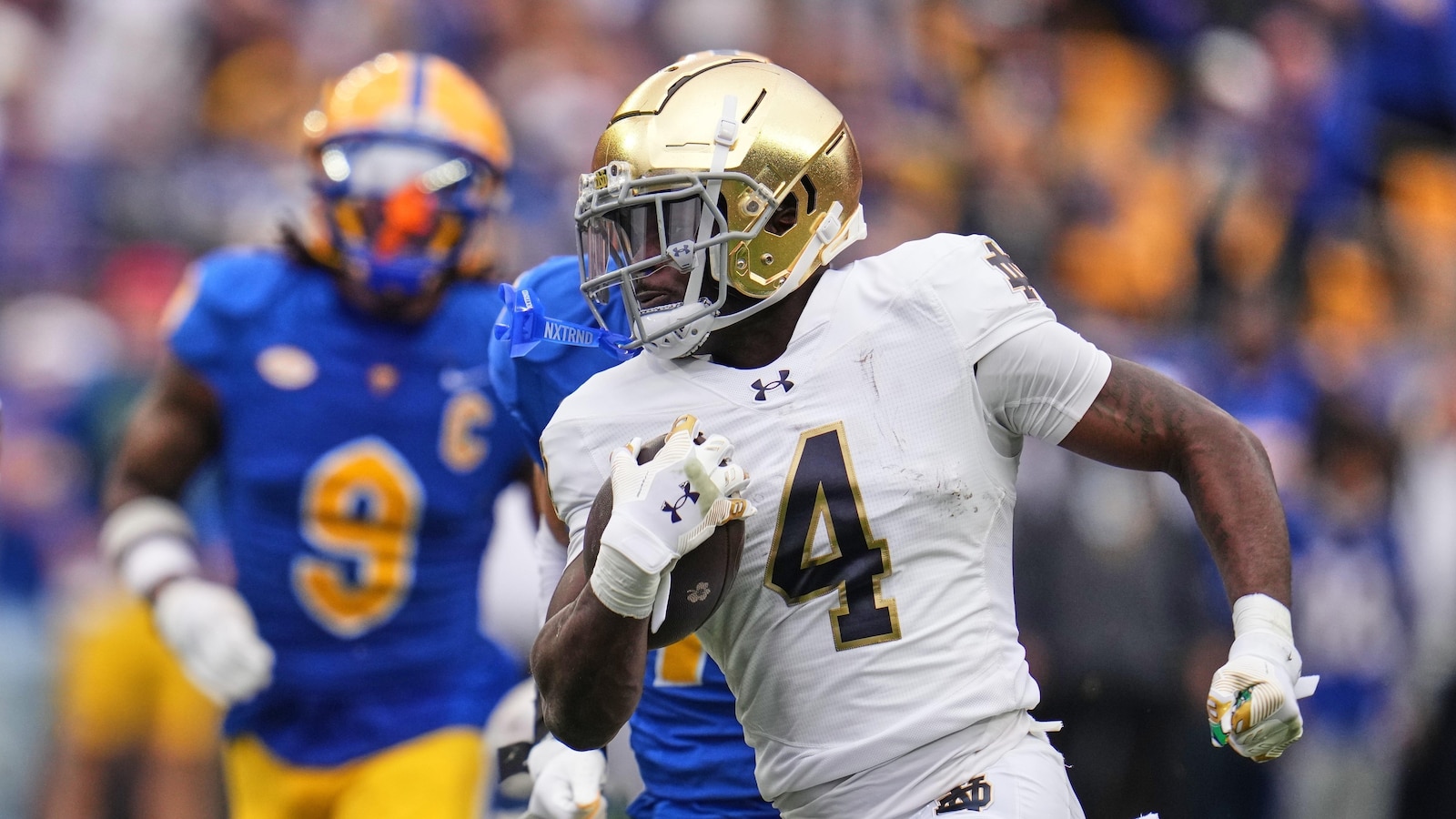 Jeremiyah Love and No. 9 Notre Dame overwhelm No. 23 Pittsburgh in 37-15 victory