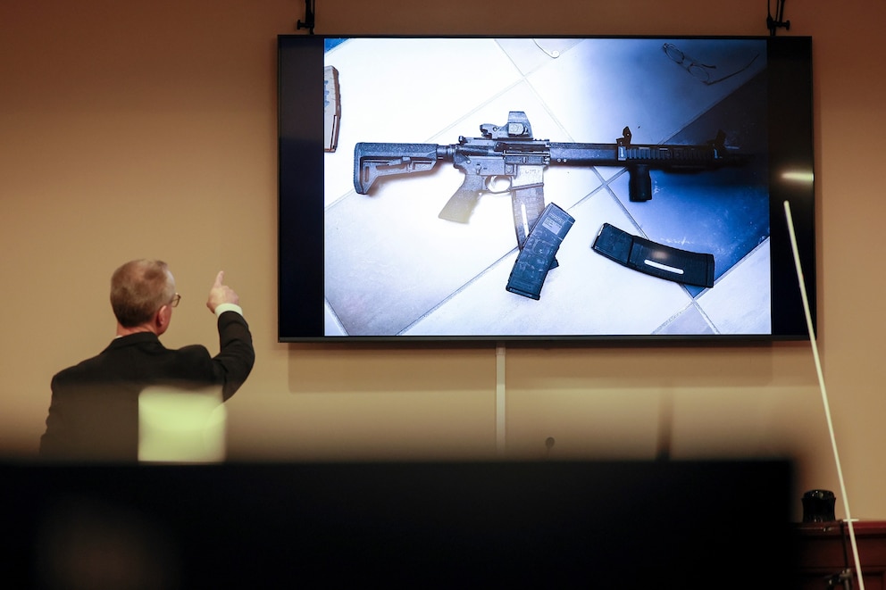 PHOTO: Barrow County District Attorney Brad Smith points to a weapon, February 16, 2026, that defendant Colin Gray allegedly gave his son, Colt Gray, as a Christmas present, which the teenager allegedly used in a high school mass shooting.
