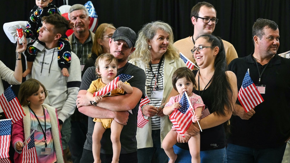 Explaining the controversy surrounding white South African refugees