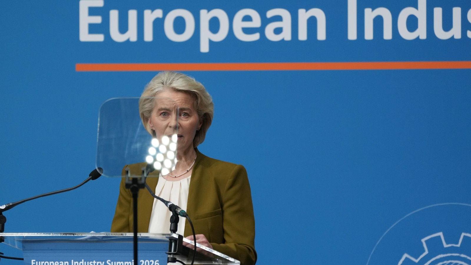 Лидерите на ЕС се срещат, за да противодействат на натиска от Русия, Китай и Тръмп